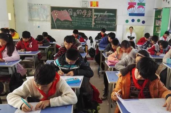 苦练见成效  比赛促成长